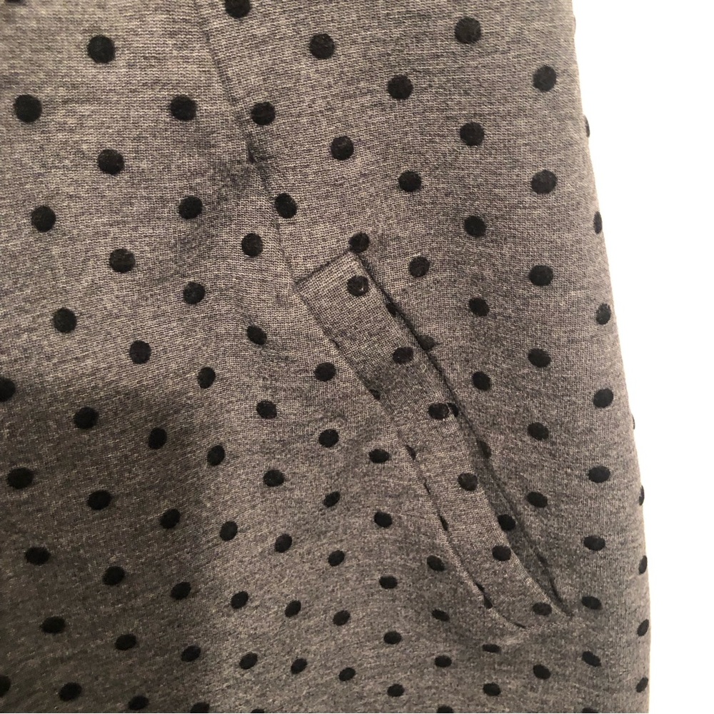 Lands End Womens 10 Sleeveless Dress Gray with Black Dots Stretchy with Pockets - Picture 5 of 7
